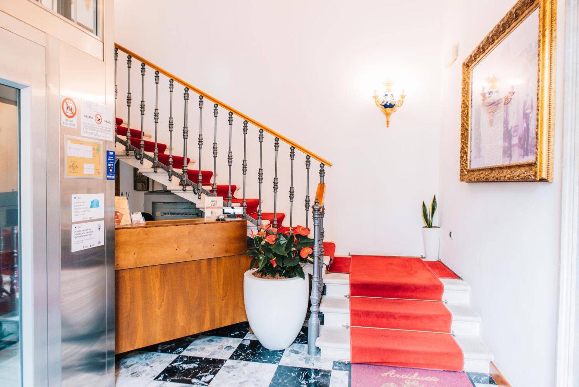 ארקו Arciduca Charming House Room & Breakfast מראה חיצוני תמונה