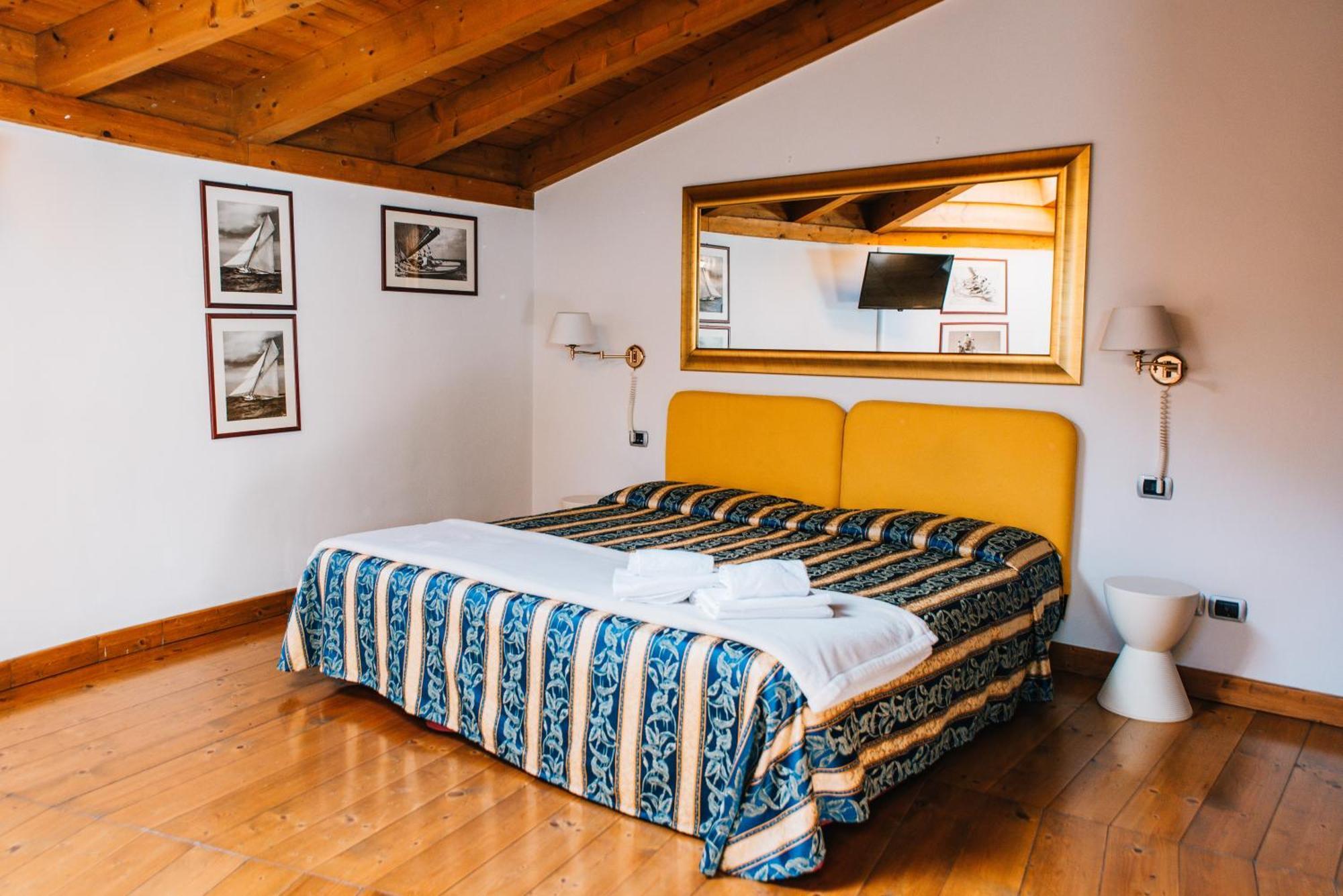 ארקו Arciduca Charming House Room & Breakfast מראה חיצוני תמונה